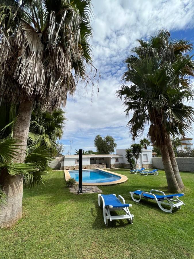 Chalet En La Barrosa, Piscina+Bbq+Grifo De Cerveza Chiclana de la Frontera Kültér fotó